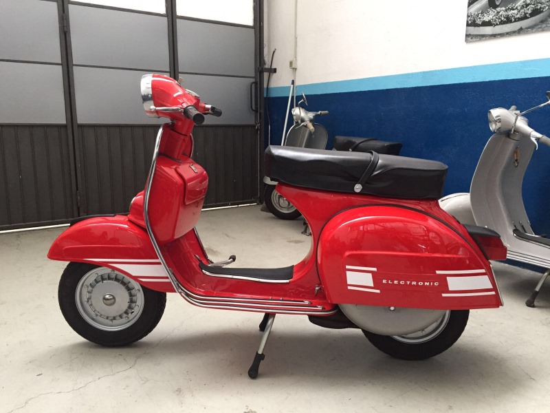 VESPA RALLY 1976